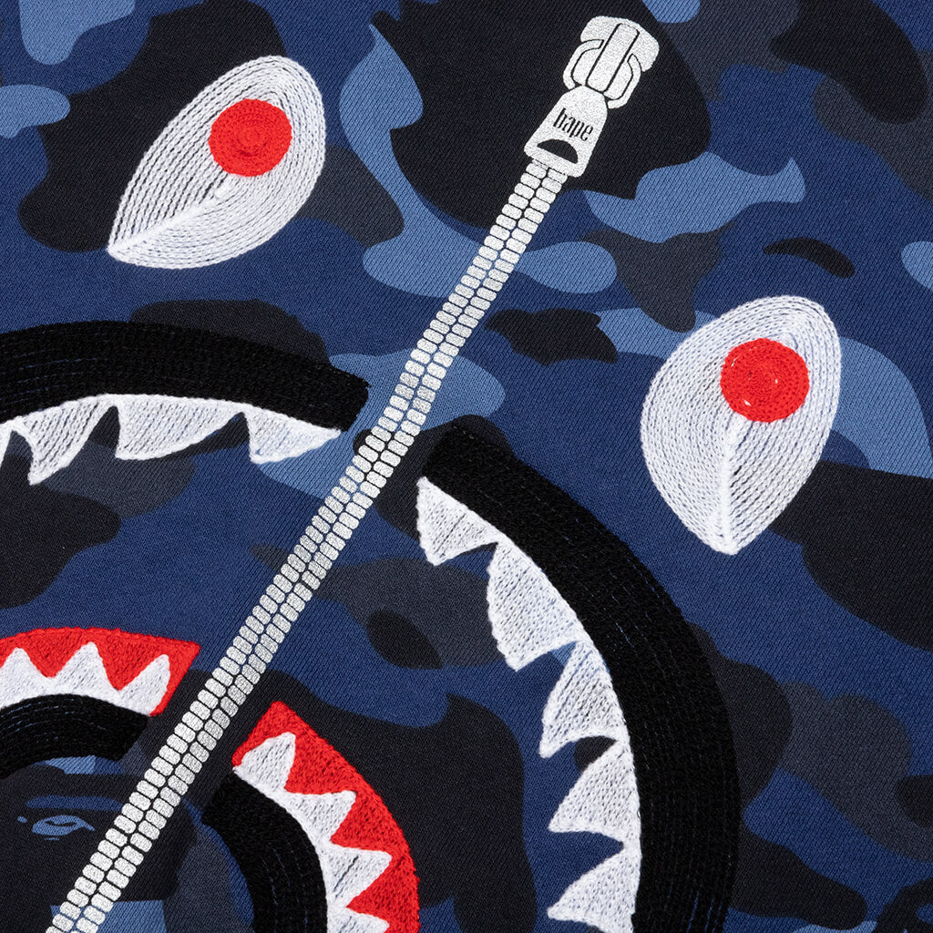 Color Camo Embroidery Shark Crewneck Navy