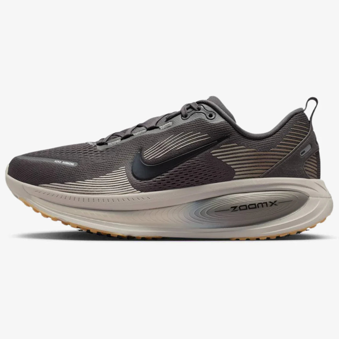 Nike Vomero 18 Cinza Escuro Bege