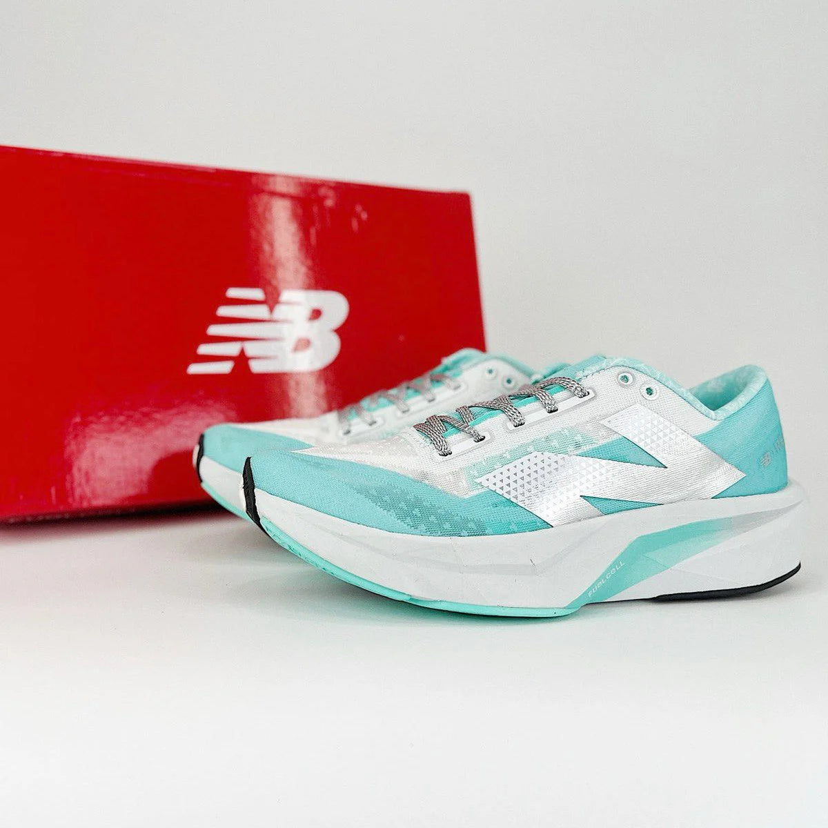 New Balance FuelCell Rebel V4 Blue