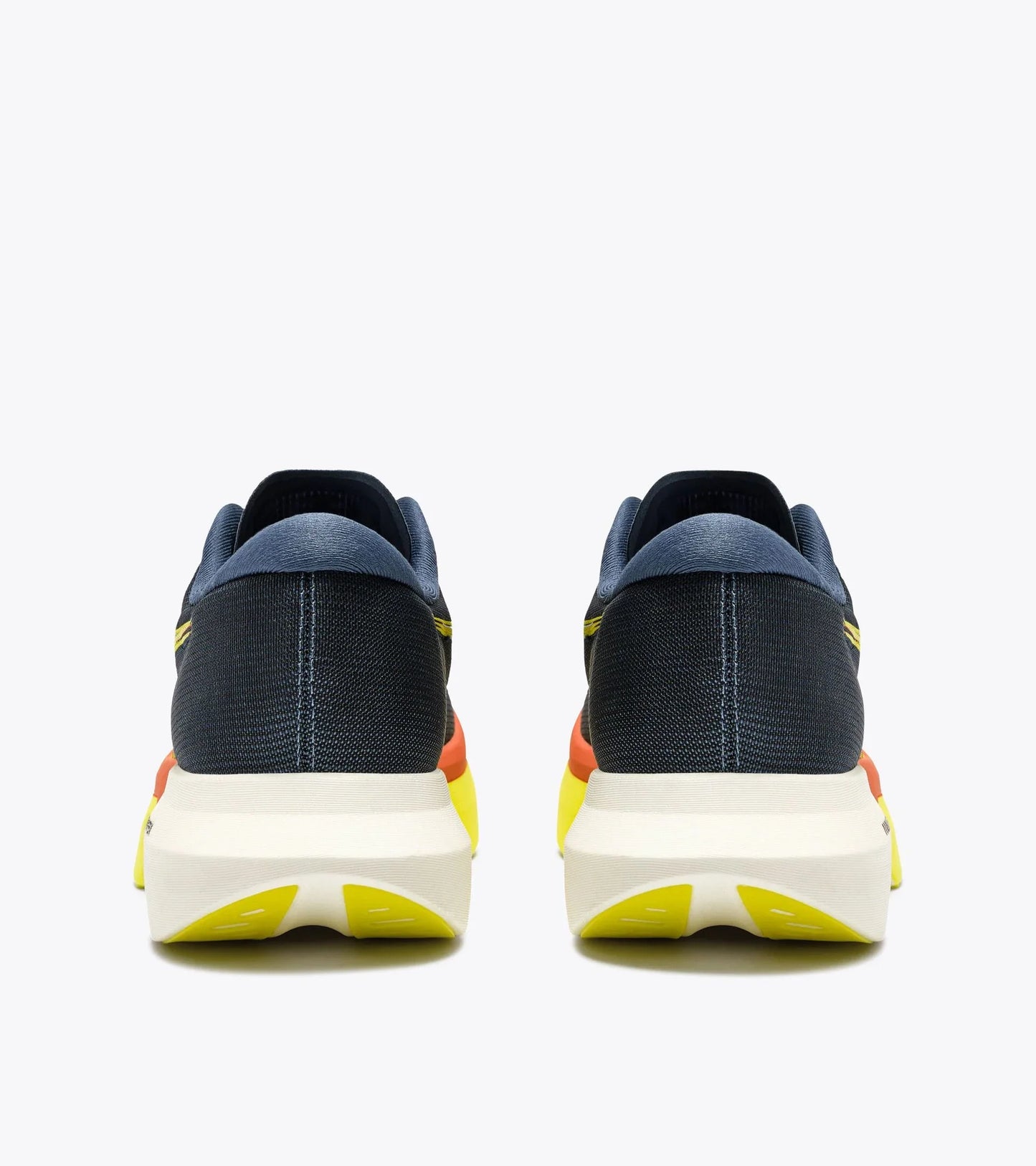 Unisex Diadora Gara Carbon 3