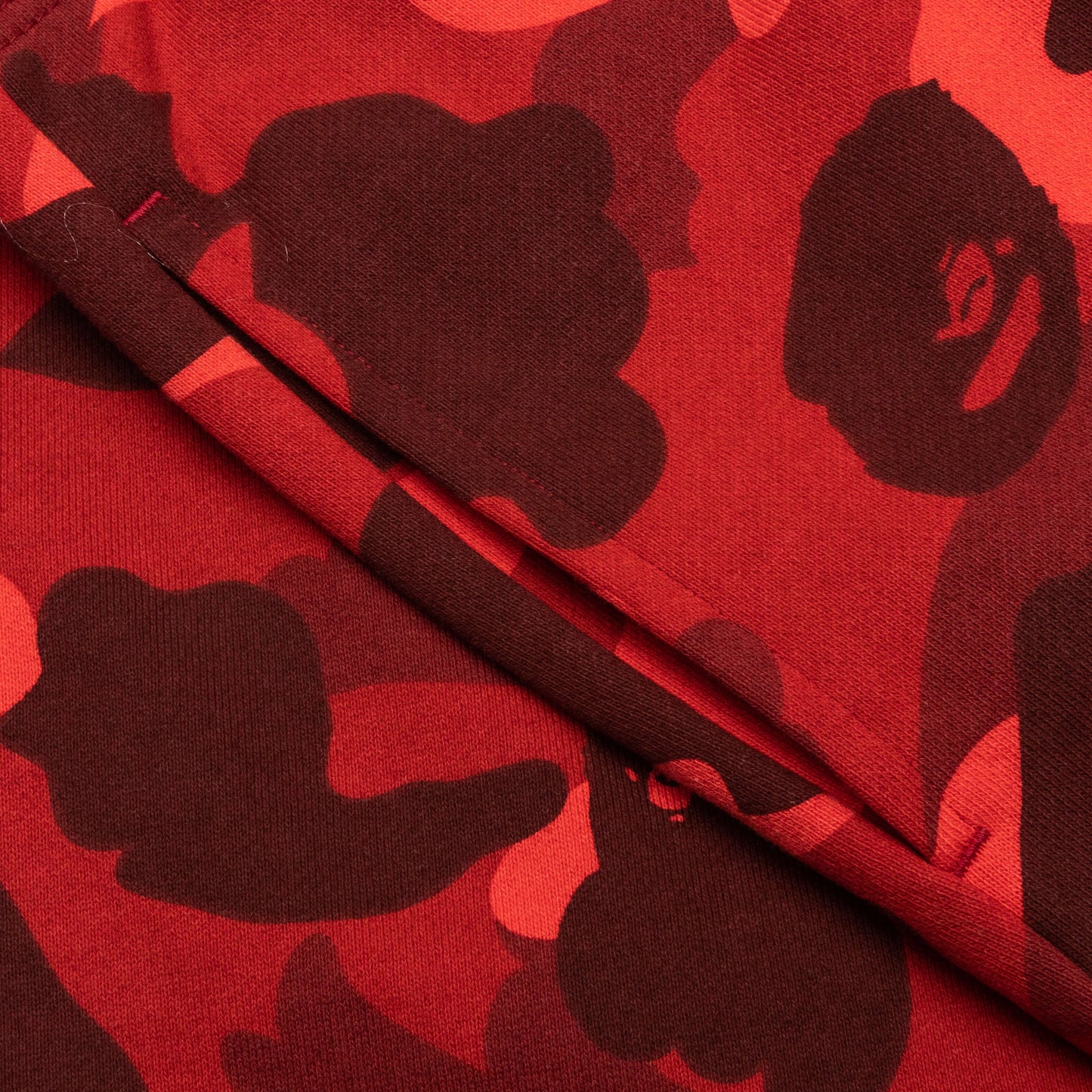 Color Camo Shark Sweat Shorts Red